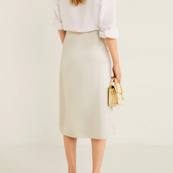 Layered look satin skirt - Picture 8 of 8